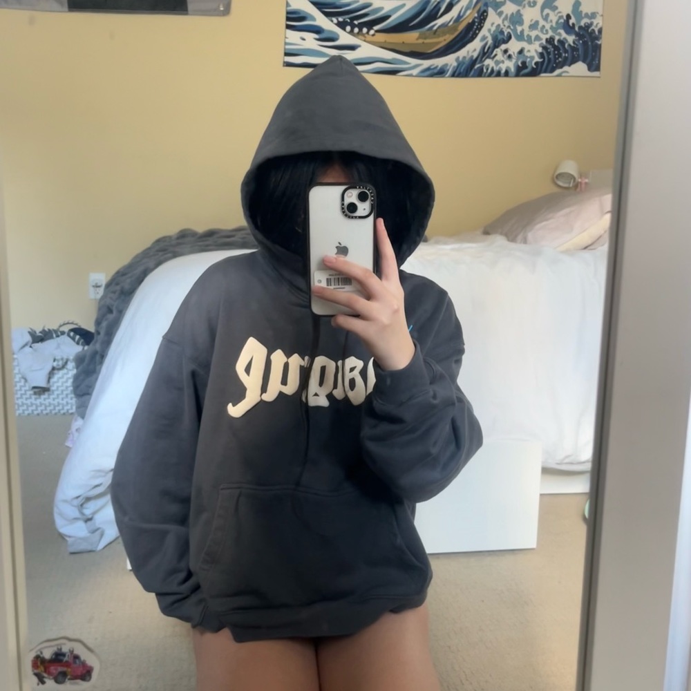 777 HOODIE IN ASPHALT